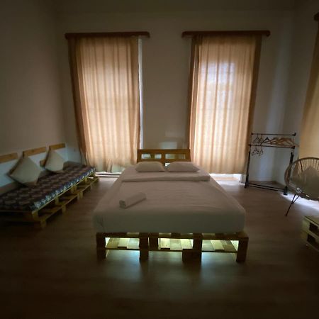Downtown Room ティビリシ エクステリア 写真