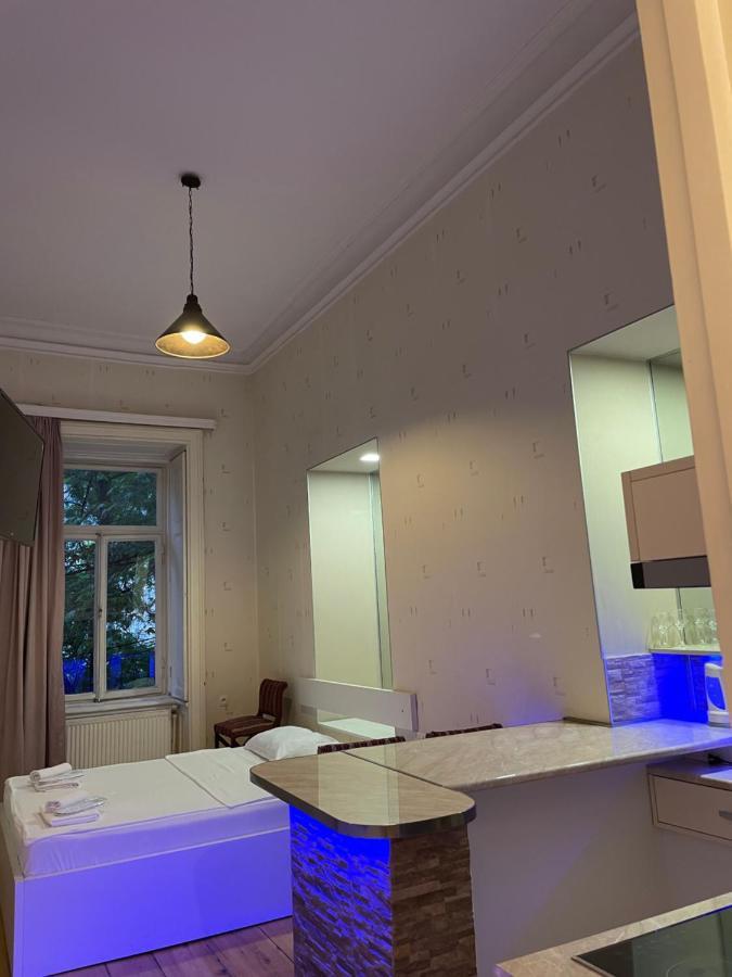 Downtown Room ティビリシ エクステリア 写真
